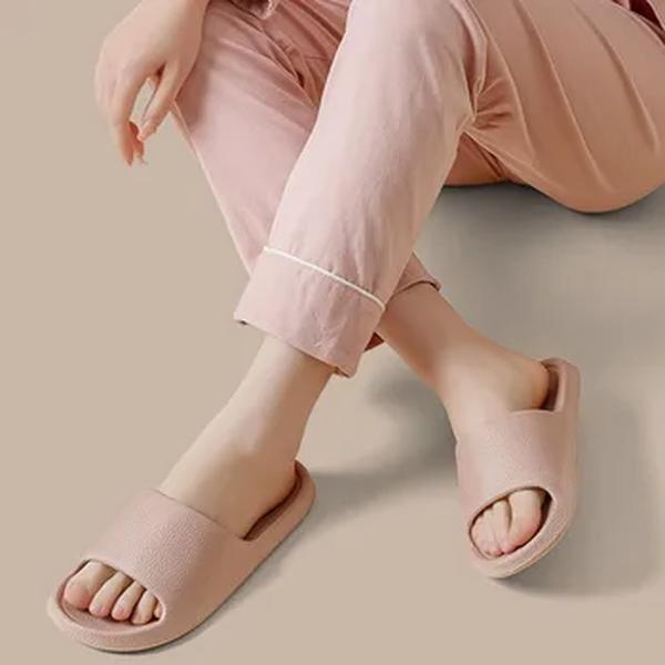 Chinelos Soft Sole EVA para homens e mulheres, Slides de banheiro, sandálias domésticas, antiderrapantes, interior, sapatos de casa, moda