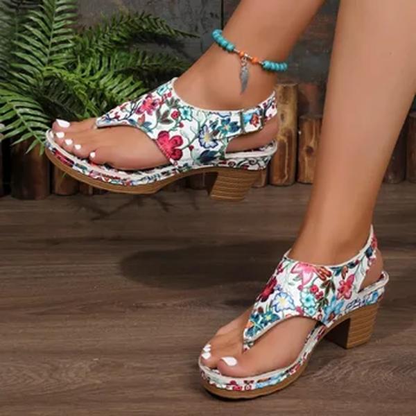 Chinelos de praia casuais ao ar livre femininos, salto alto, médios, novos, verão, 2022