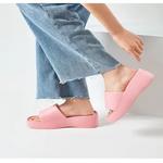 Chinelos de plataforma grossa para mulheres, salto redondo, sola de EVA, sandálias femininas, verão, popular, novo, 6cm