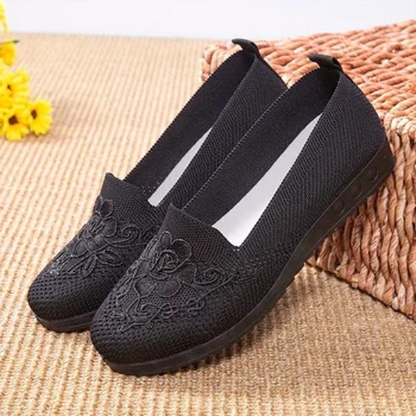 Sapatos de pano respirável para mulheres, fundo macio, sapato de mãe antiderrapante, corte baixo, deslizamento, casual, à prova de choque, primavera, verão, popular, novo