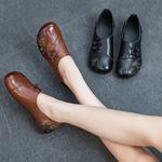 Sapatos de couro macio de salto liso para mulheres, simples, impressos a cores, sapatos para mães, novo