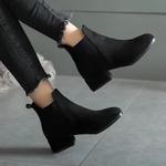 Botas flocadas antiderrapantes para mulheres, botas de plataforma, salto quadrado, cabeça redonda, monocromática, preto, tamanho 35-43, moda, outono, inverno