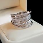 Multi-camadas anel de dedos cruzados para mulheres, zircão deslumbrante, anéis de declaração de uso diário, joalheria para festa, nova moda, 2023