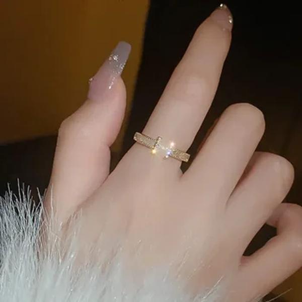 Luxo micro incrustado de zircão carta anel para mulheres, jóias simples diárias, presentes de festa, design clássico, moda, novo, 2024