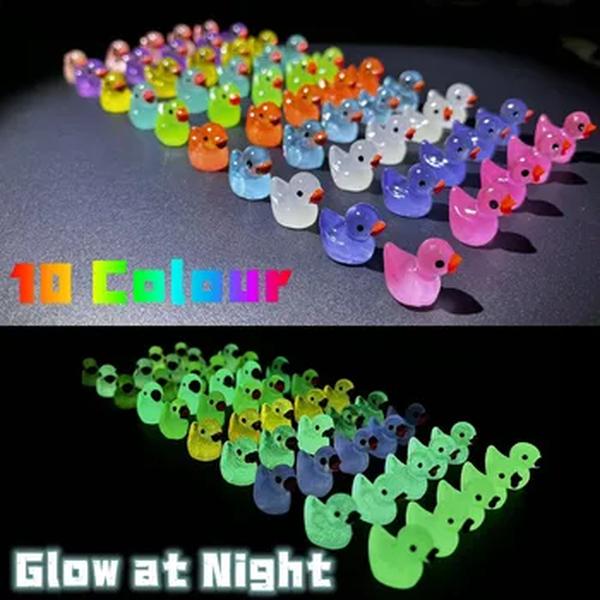 Colorido Mini Patos Brilho à Noite, Miniaturas Fairy Garden Decoração, Pato Fluorescente, Home Decor Acessórios, 10 Cores, 50Pcs